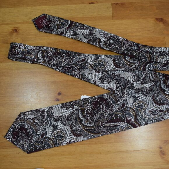 $590 BRIONI Handmade Burgundy Silver Floral Geometric Silk Tie Paisley Italy XL - Picture 12 of 13